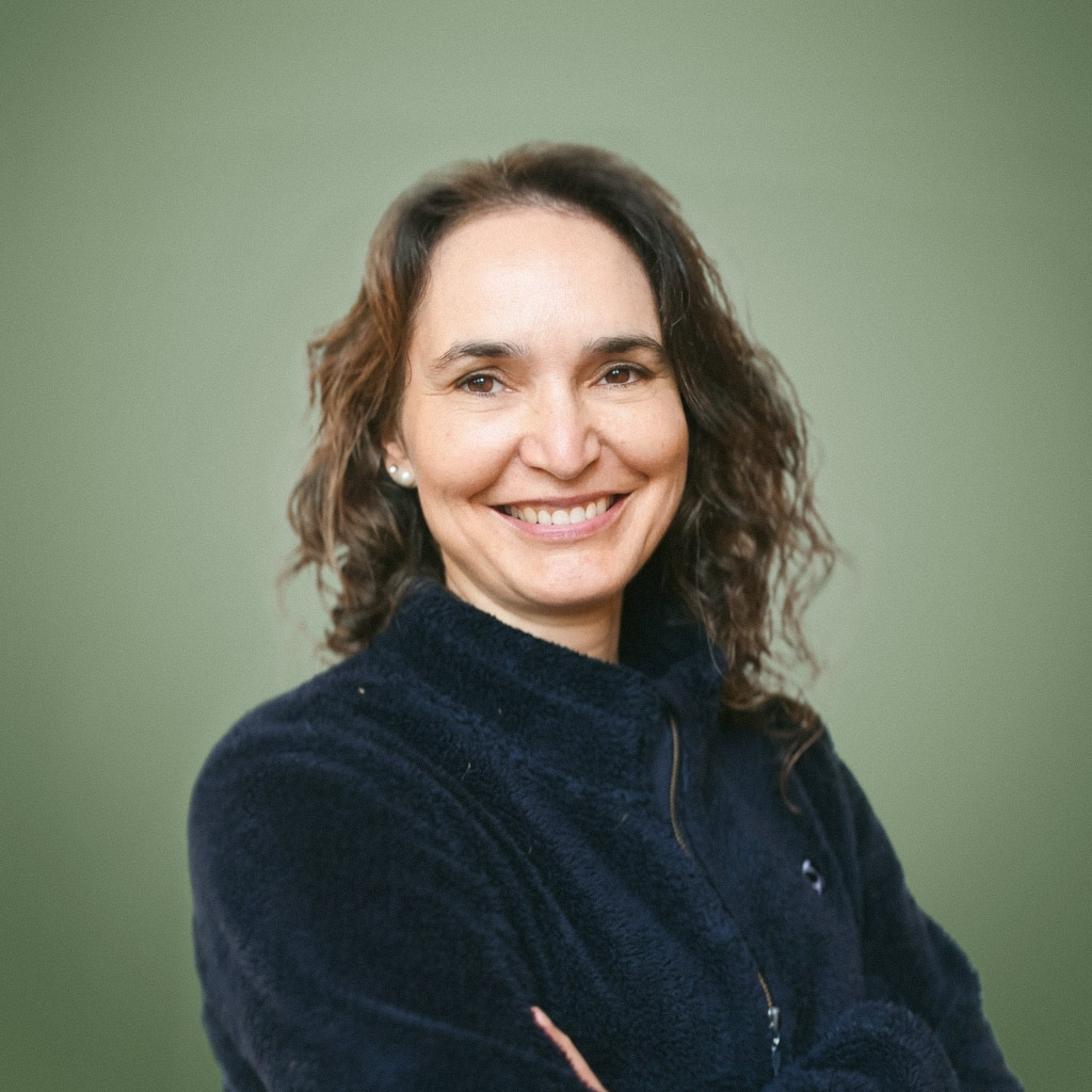 Dra. Claudia Vinagre